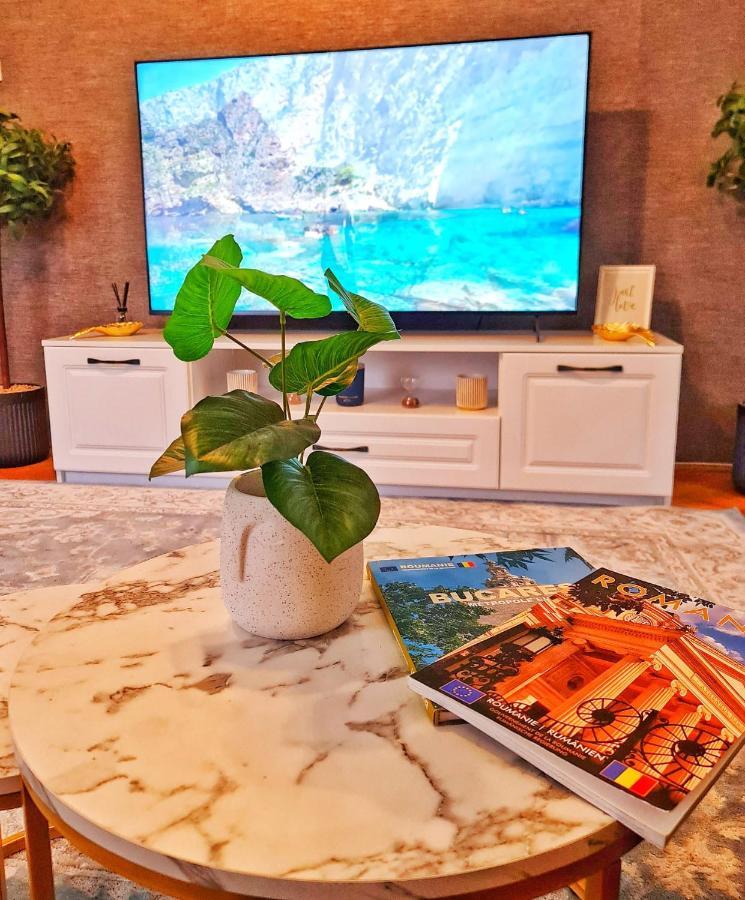 Arc De Triomphe Blissboutique Apartman Bukarest Kültér fotó