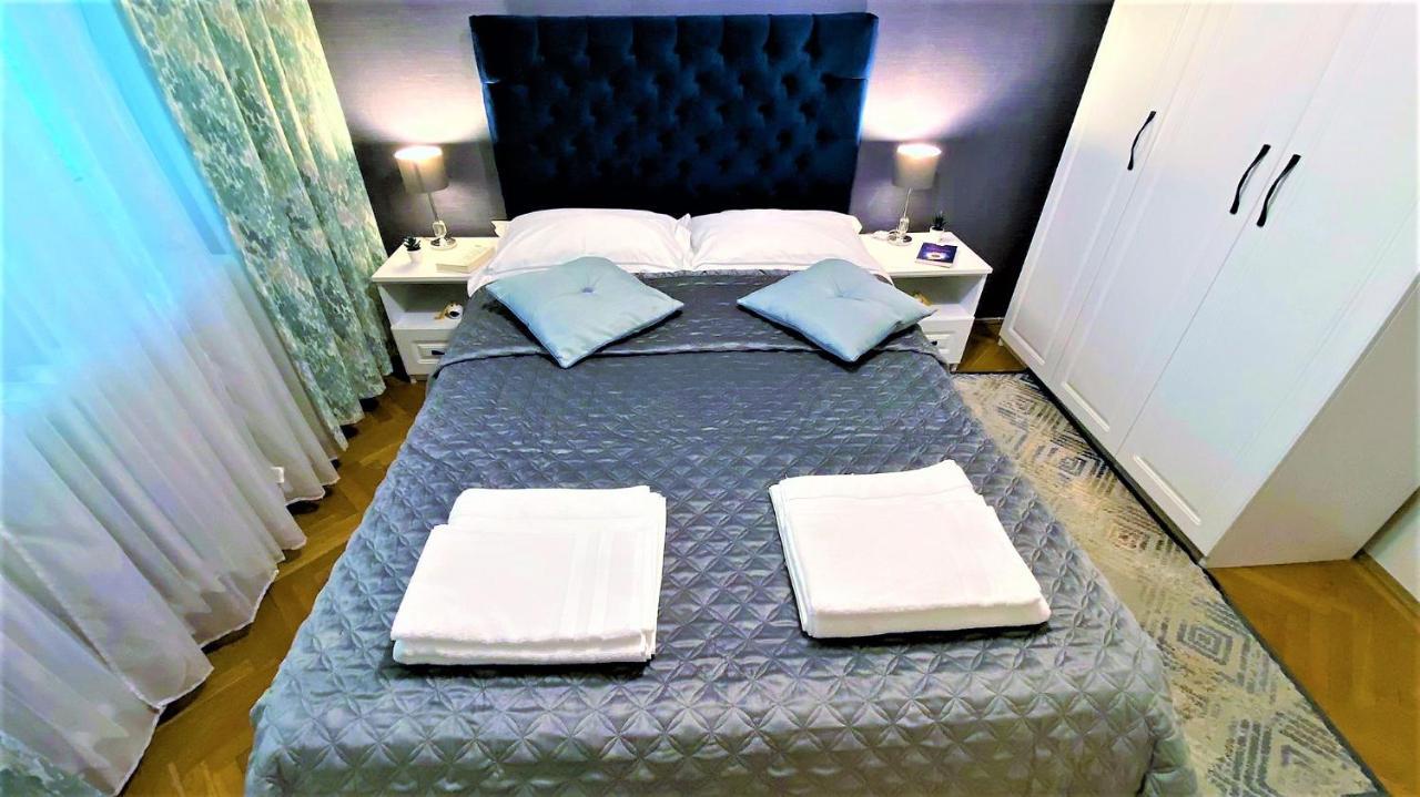 Arc De Triomphe Blissboutique Apartman Bukarest Kültér fotó